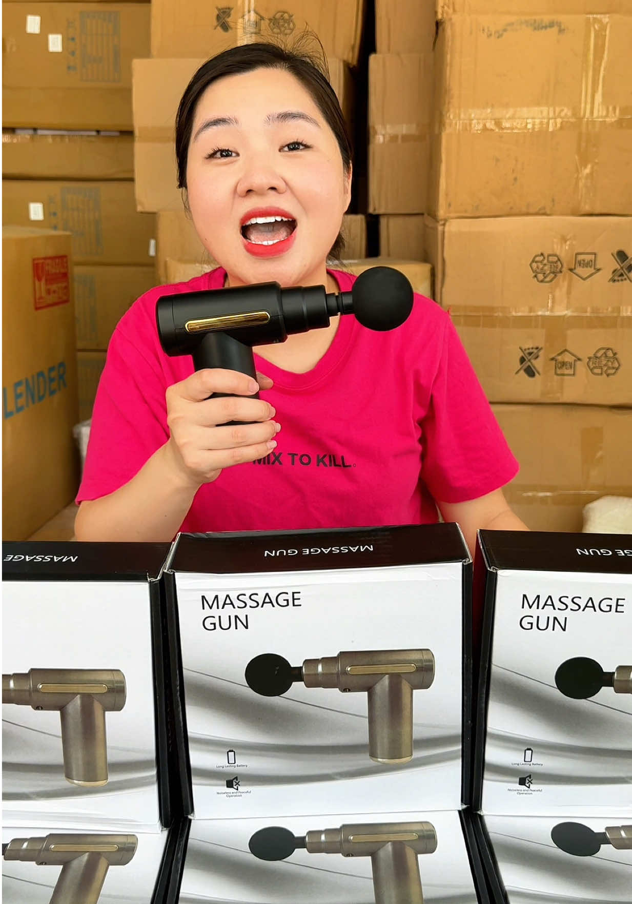 Máy massage cầm tay, 4 đầu thay, 6 lực để chọn. #maymassagecamtay #xuhuong #bongbuongbinh 
