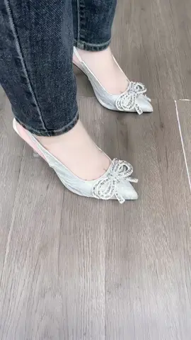 GIÀY CAO GÓT NƠ ĐÁ mũi nhọn đế 7cm-9cm #viral #tiktok #xuhuong #xuhuongtiktok #fyp #giaydep2023 #thinhhanh #giaydep #tiktokawardsvn #giaycaogot #giaydepxinh #duet 
