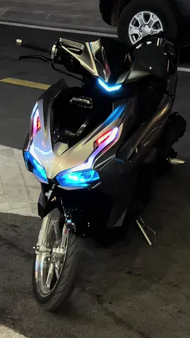 Giờ bán đầu 4 đc k nhờ =)) #dinocofamily #ab125 #honda 
