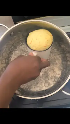 4 CUPS FLOUR 1 TBSP YEAST  1 TBSP SUGAR  1/4 CUP OIL 1 1/2 CUP WARM MILK 2 TSPNS SALT 1/3 CUP GRATED CARROTS #dombolo #withaggiedebaker #fortheloveofbaking #tiktokzambia🇿🇲🇿🇲 #tiktokbotswana🇧🇼🇧🇼 