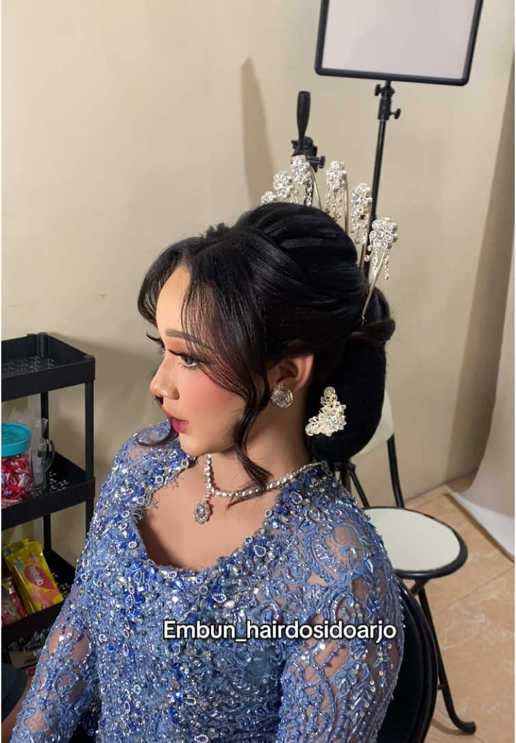 Makeup by @Danny Riaspengantin  #fyp #hairdomodern #hairdosimple #hairdobride #sidoarjo #surabaya 