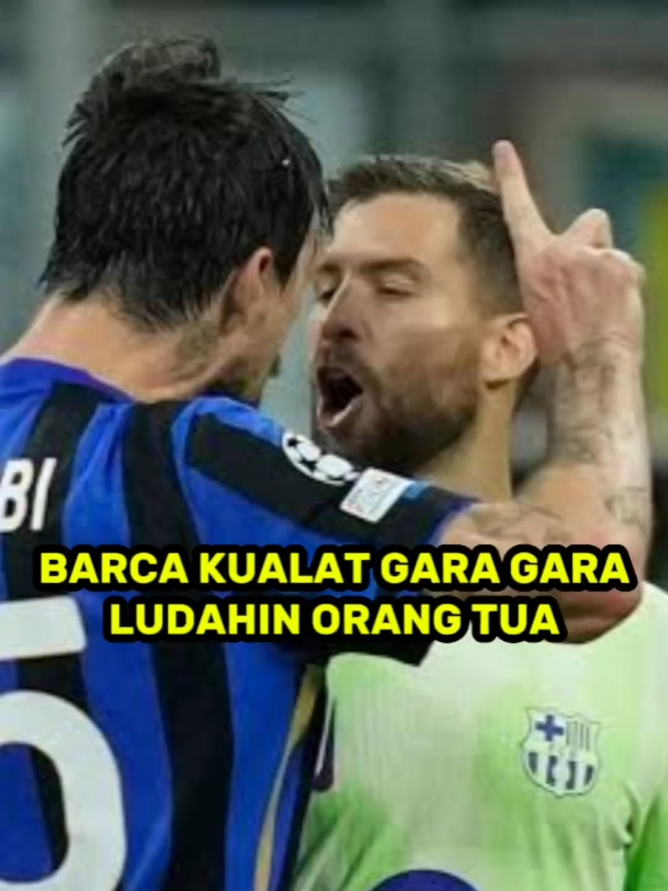 FANS DAN TIMNYA SAMA SAMA AROGAN