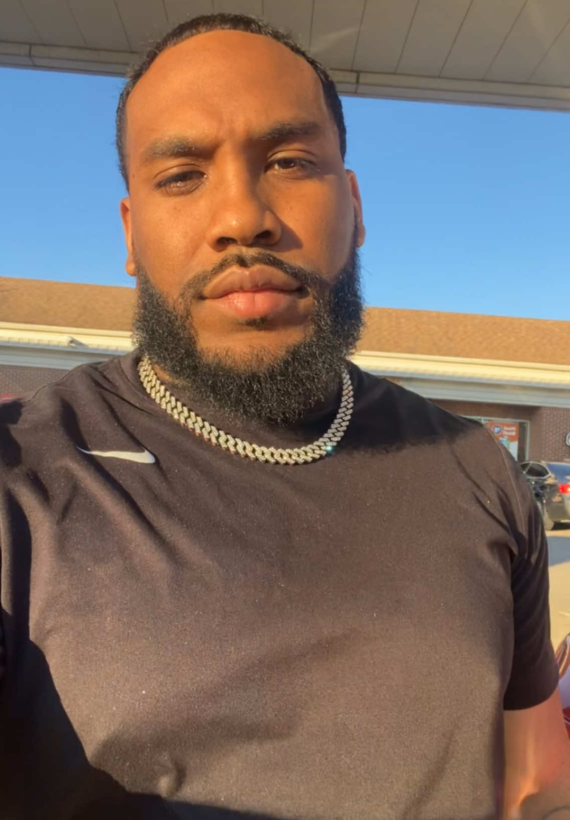 Some 🤫#fyp #foryoupage #fypシ #handsome 