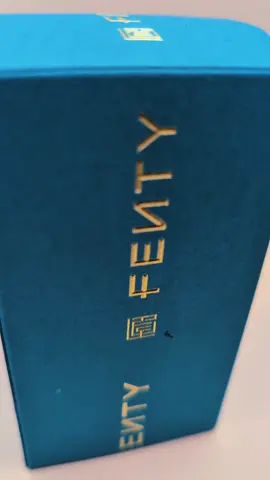 Fenty Fenty by Rihanna Spicy and floral bold notes The star note being Magnolia Vegan Musk Bulgarian Rose Absolute Juicy Tangerine This fragrance is unforgettable and impressionable. The scent has a lasting lingering time. #fenty #fentybeauty #gifted @fentybeauty #fyp #fragrance #beauty