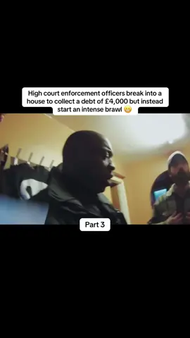 High court enforcement officers break into a house to collect a debt of £4,000 but instead start an intense brawl 😬#godgrace #officers #debt #police #enforcer #fighter 