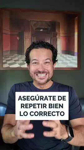 Tus pensamientos no son neutros: o te construyen o te destruyen. Cada frase que repites se convierte en una orden que tu mente y tu cuerpo obedecen. Si constantemente te dices “no puedo”, no es casualidad que tus resultados lo reflejen. Pero si cambias tu diálogo interno por “yo puedo” o “lo estoy logrando”, reprogramas tu realidad. ¿Qué frase te vas a repetir hoy para construir la vida que mereces?