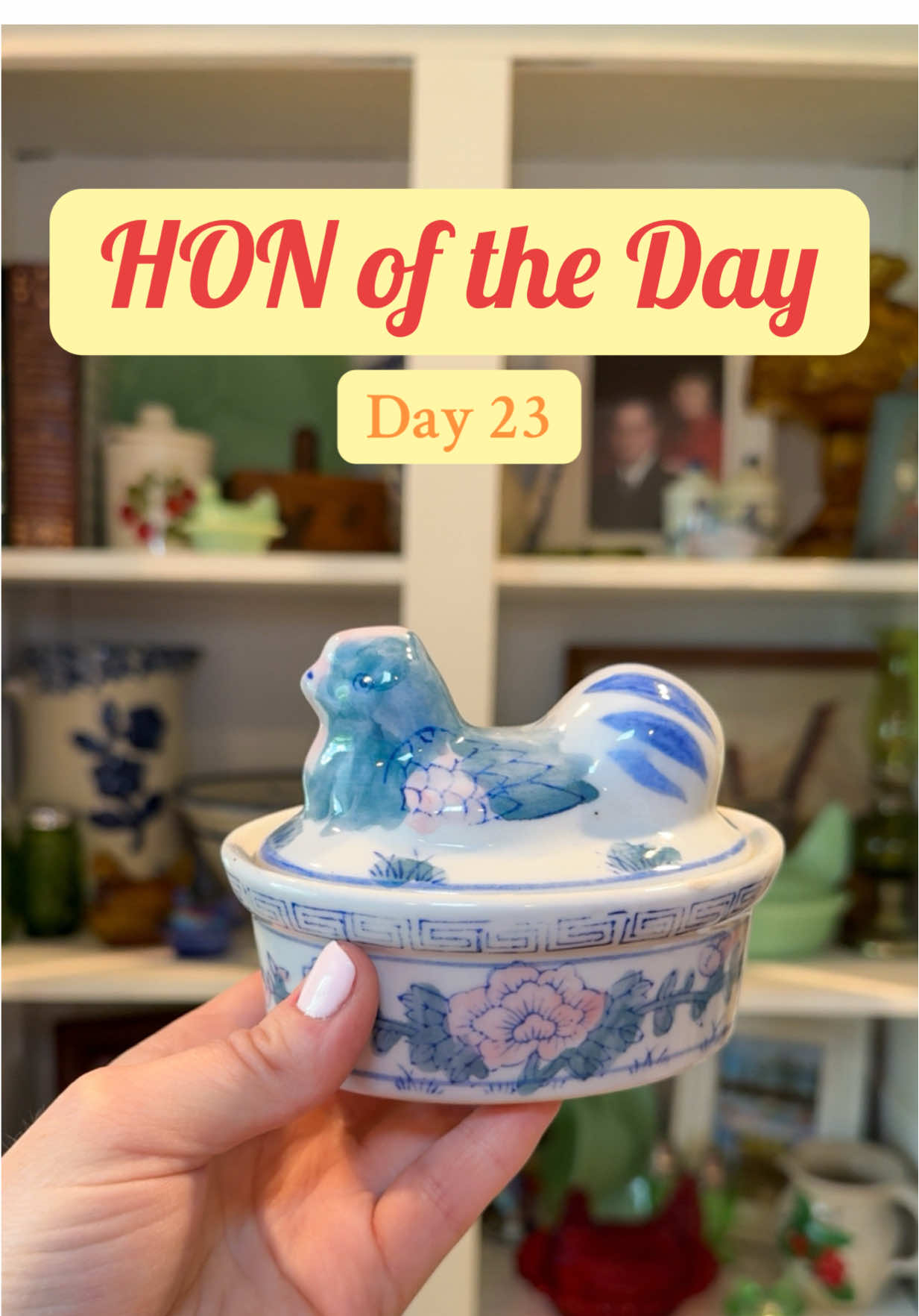 🐓🥚HON of the Day Part 23: Vintage Hand Painted  Porcelain Hen On Nest Trinket Dish Follow along as I share & identify my whole HON Flock!  #icollectthings #henonnest #honoftheday #nestinghens #HON #hon #chicken #glasshens #oldstuff #collector #collectorcheck #collectortok #jadeite #saltchick #saltcellar #min #slag #slagglass #chickensoftiktok #fyp #fypシ #foryourpage #indianaglass #indianaglasscompany #carnivalglass #jadeitejunkie #cottagecore #iridescent #grandmacore #oldstuff #mississippi #followme #thriftwishlist #chicks #vintagecore #boydglass  #minichicken #vintage 