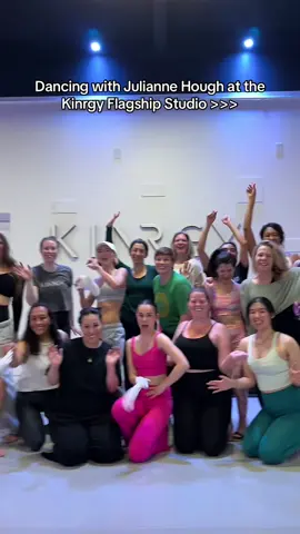 From our first Kinrgy Choreo class with @JulesHough ☕️🪩👏🏼 #DanceWithJulianne #nevernotdancing #juleshough #juliannehough #kinrgy #kinrgystudios #kinrgychoreo #kinrgyweho #weho #westhollywood #kinrgydance @kinrgy #CapCut 