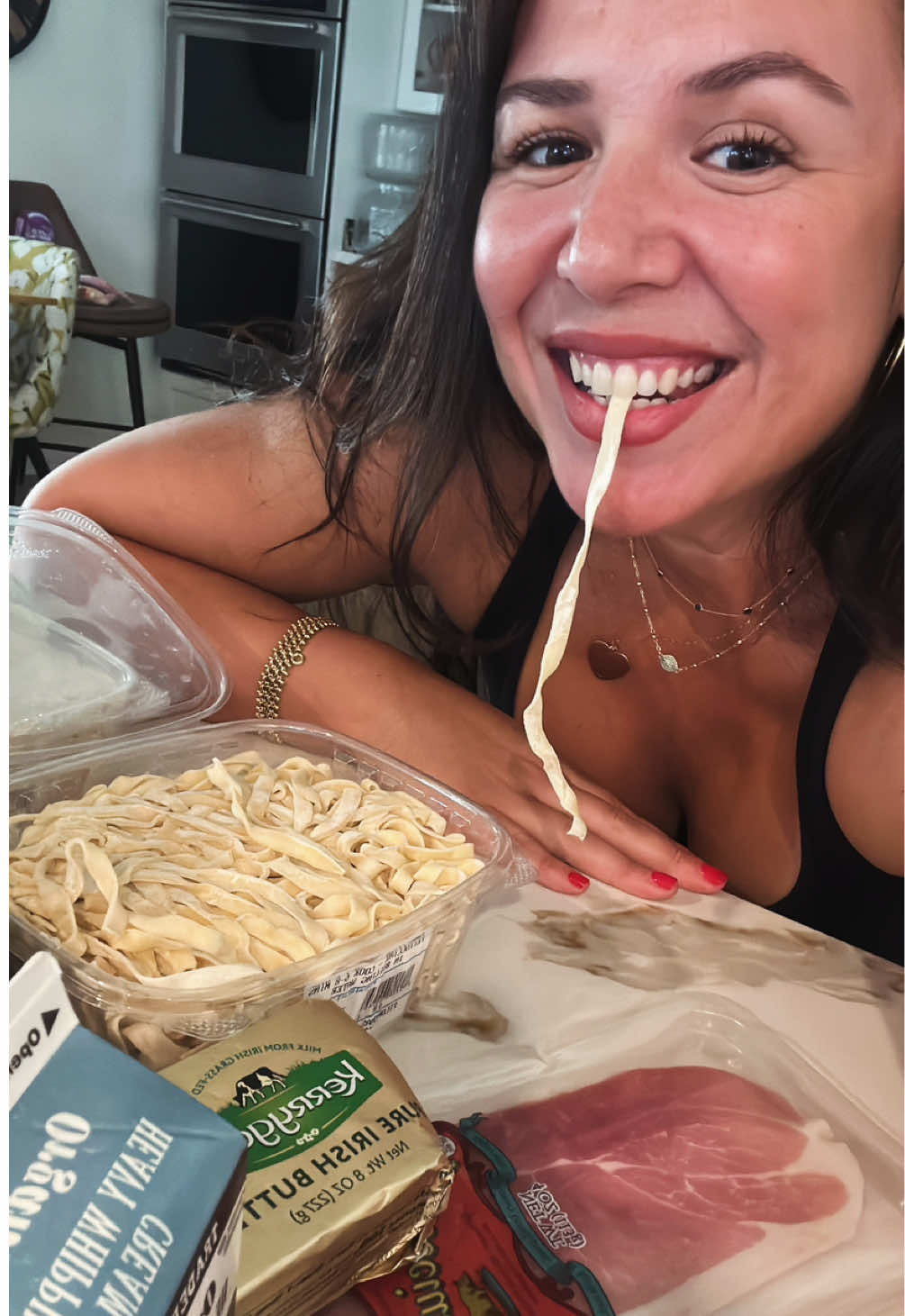 My favorite ingredients 😍#seriouslysogood #pasta #cookingathometiktoktv #foryoupage #freshpasta #cookwithme 