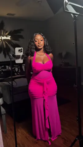 Ughhhh 🎀🥹 #datenightoutfit #spotlightfinds #girlmusthaves #itgirrrrl #fashiontiktok #birthdaydress #viralvideo #babyshowerdress #pinkdress #datenightdress #creatorsearchinsights 