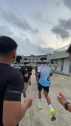 🦸🏻‍♂️ #pelarikonten #fyp #Running #athletics #4u 