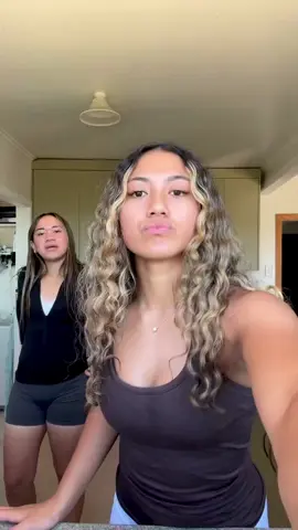 aulelei 😍 #poly #polytok #polynesian #islandvibes #pasifika   #brownpride #brownexcellence #tiktokpoly #polyhumour   #maori #samoan #tongan #fijian #hawaiian #aotearoa   #islandlife #polyvibes #pacificpride #southpacific #polyculture   #tiktoknz #kiwitok #polyaesthetic #polyfamilies 