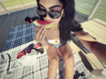lake day 🍉