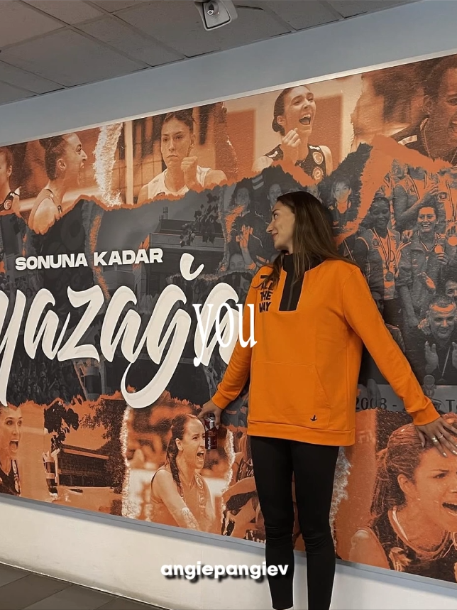 those innocent eyes | #handebaladin #handebaladinedit #eczacıbaşı #volleyball #volleyballedit #volleyballtiktok #srbijatiktok #xyzbca #fyp #foryoupage #viral
