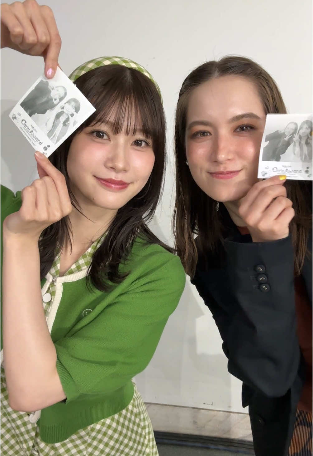 ＼ #ガルアワ2025SS レシート写真機OFFSHOT📸💘 ／ #トラウデン直美 #生見愛瑠 @生見愛瑠  フォローして出演者オフショットをチェック！📹💫 ────── ＼ 次回 #ガルアワ 開催決定💖 ／ #ガルアワ2025AW 2025.10.18(土)幕張メッセ9-11ホールにて開催🎪🎉