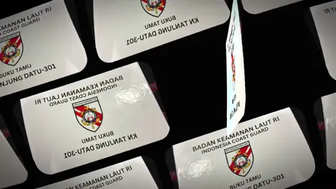 Pada hari ini, KN Tanjung Datu melaksanakan kegiatan *joysailing* di wilayah perairan perbatasan Indonesia–Malaysia dalam rangka meninjau secara langsung kondisi Menara Karang Singa yang masih dalam tahap dibangun. Kegiatan ini merupakan bagian dari upaya menjaga kedaulatan dan memperkuat kehadiran negara di wilayah perbatasan maritim. Menara Karang Singa, yang dibangun sebagai simbol kehadiran negara sekaligus sarana pemantauan dan navigasi laut, menjadi fokus utama dalam pelayaran ini. Kehadiran KN Tanjung Datu bersama jajaran menunjukkan komitmen kuat dalam menjaga wilayah yurisdiksi nasional serta mempererat sinergi antara instansi terkait dalam pengamanan wilayah laut Indonesia. “ BAKAMLA RI siap mengamankan laut Indonesia demi masa depan bangsa” 𝒟𝒶𝓇𝓅𝒶  𝒢𝒶𝓇𝒹𝒶𝓃𝒶  𝒥𝒶𝓁𝒶𝒹𝒽𝒾 !!! ©HumasTDU301 #bakamla #Bakamlari #KNTANJUNGDATU301 #asnkinibeda #Batam #jambi #palembang #bangkabelitung #banten #vts #COASTGUARD #Indonesiacoastguard #KABAKAMLARI #natuna #southchina #coasties #sobatkamla #presidenprabowo#batamtiktok #kemenhub #angkatanlaut #angkatandarat #polisiindonesia 