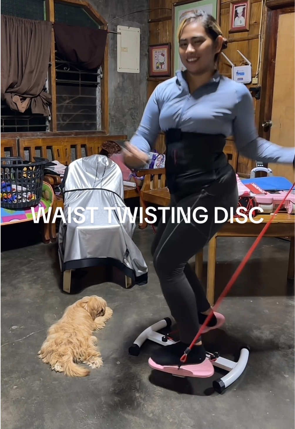 Tagatak talaga pawis mo sa waist twisting disc na to #twistingdisc #waistwisting #twister #fitnessequipment #exercise #exerciseathome #stayfit 