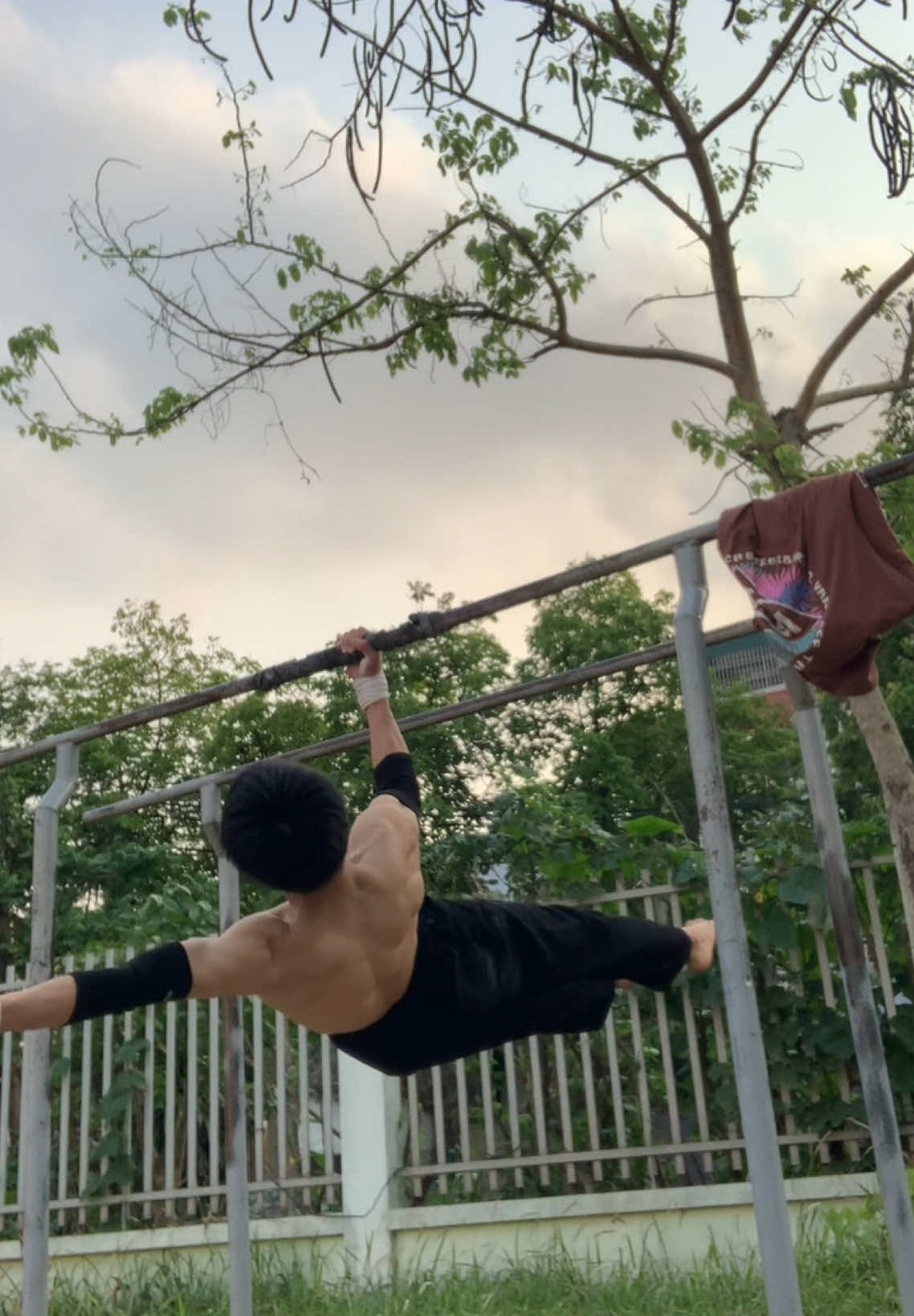 đuối #calisthenics #frontlever #planche #anhducnguyen055 #xuhuong 