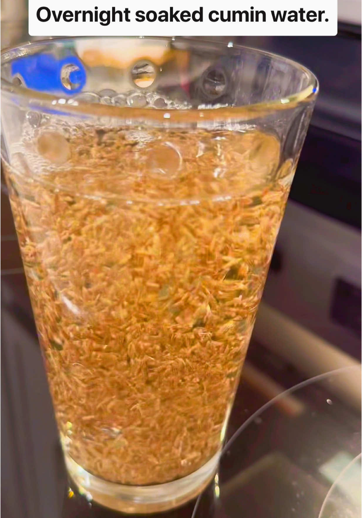 🔥💧Two years. One simple habit. Overnight soaked cumin water changed everything.  #aryamayoga #welness #detoxwater #detox #naturalhealing #holistichealth #dailywellness #naturalremedies #guthealth #herbalremedies #digestivehealth #fyp #foryoupage #trendingnow #viraltiktok 