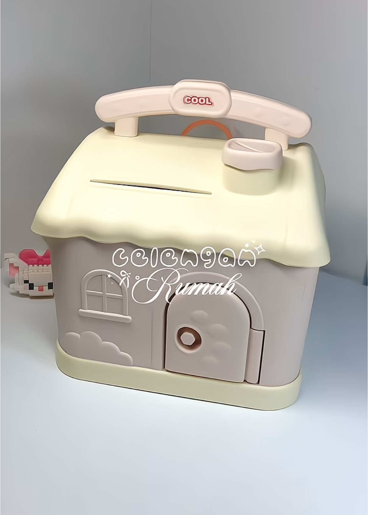 jadi semangat nabung nih pakai celengan rumah hihii 😻💗 #celengan #viral #ugc #aesthetic #contentcreator #fyp 