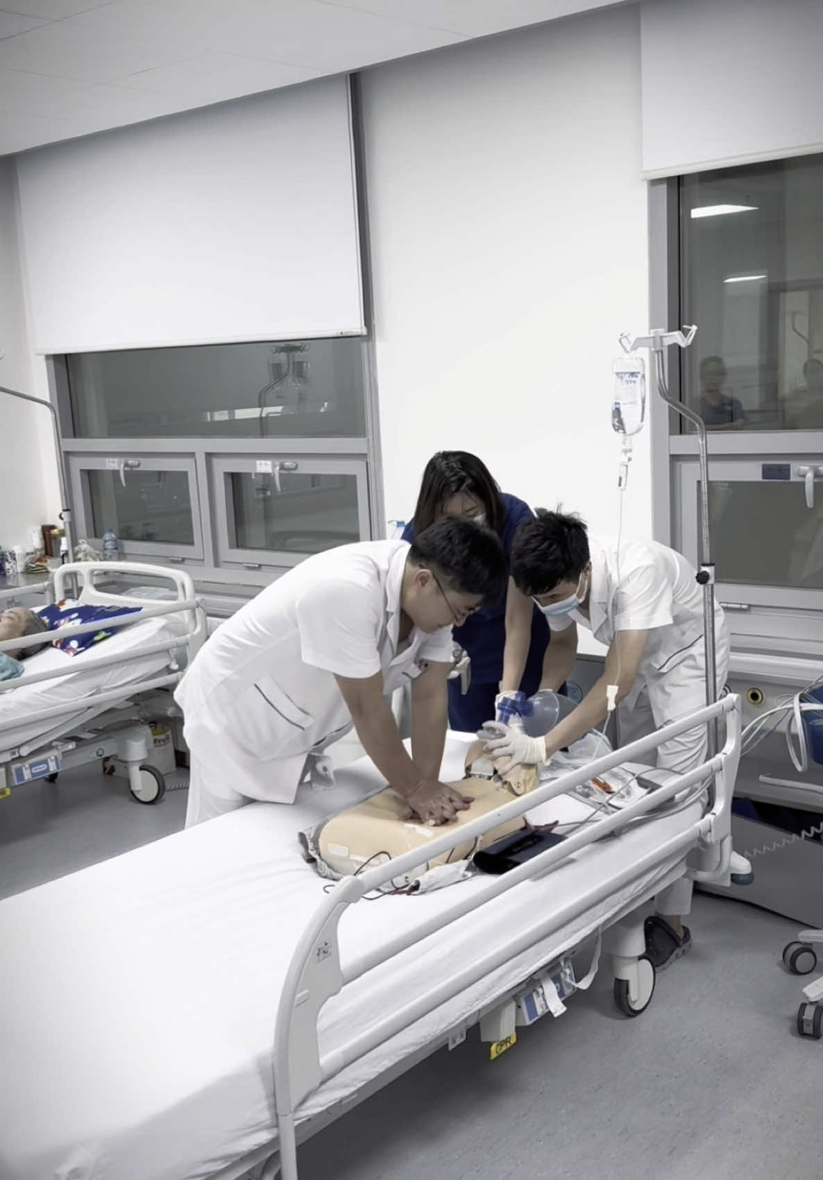 Diễn tập CPR Tuyệt đối điện ảnh :)) #CPR #hospital #dilamcogivui #hocycogivui👩🏻‍⚕️💙 #dotquynao #xuhuong #viral 
