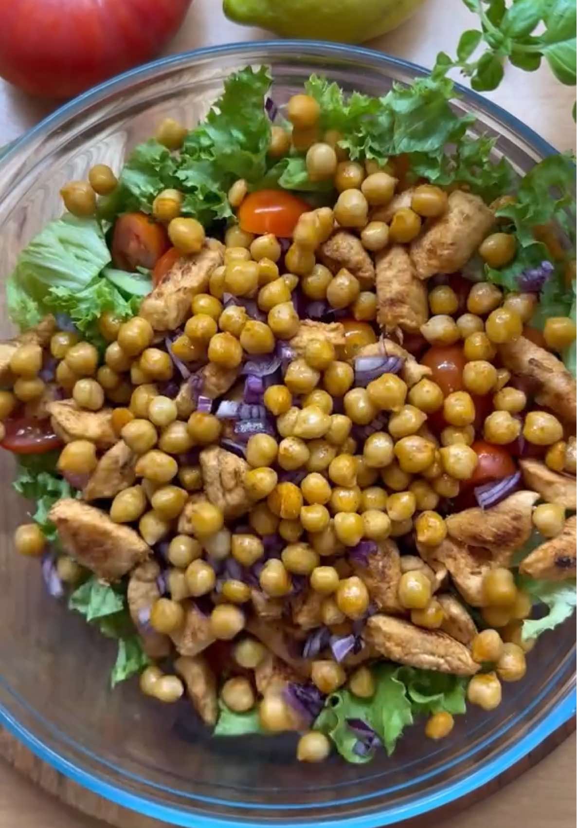 Easy high protein salad 🥗 🥰😋 -lecker & schnell 💨  #EasyRecipe #tagesrezept #healthyfood #healthylifestyle #salad #cooking #schnellerezepte #food #fyp #goodvibes #goviral 