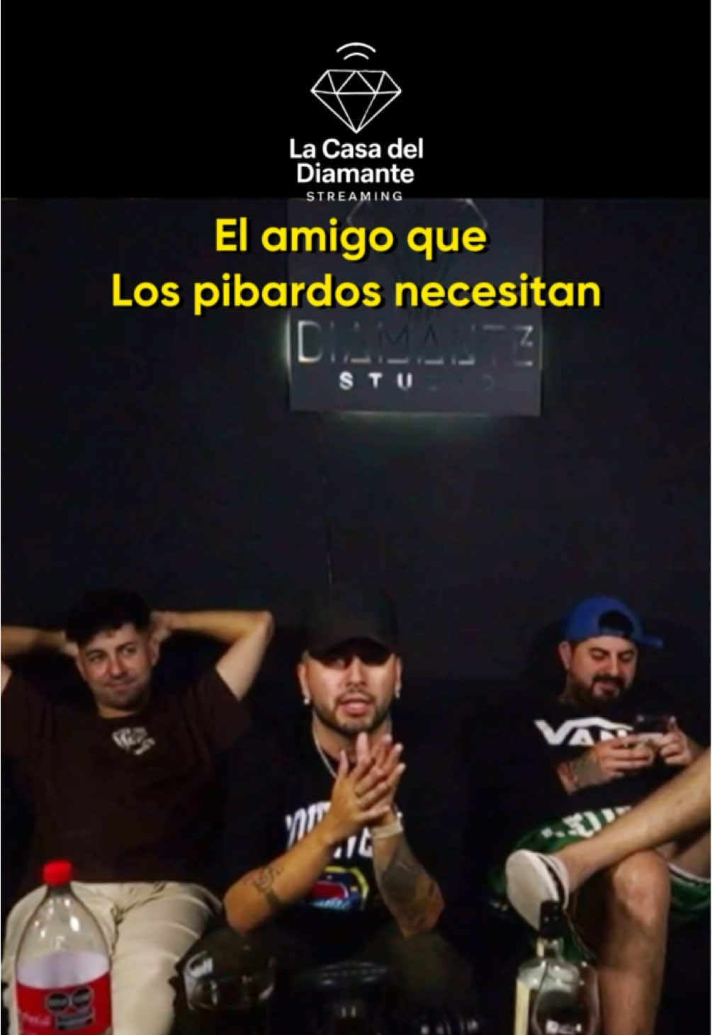 El amigo 2Da, PRIMERO LOS PIBES! 😝 #fypp #fyp #parati #paratiiiiiiiiiiiiiiiiiiiiiiiiiiiiiii #viral #amigos #juntada #stream #gracioso #risas #humor #kick 