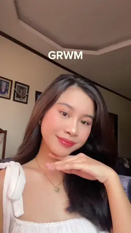 GRWM for a simple and glowy makeup Look!   PRODUCTS USED: ➡️ @zychiugc ⬅️Vice Co. Dew It All Blush  ➡️ @zychiugc ⬅️BLK Glossy Gel Tint ➡️ @zychiugc ⬅️Pond’s BB Powder #fyp #grwm #makeup ##makeuplook##simplemakeuplook##makeuplook##makeuplookinspo##glowymakeuplook##sweetmakeuplook##grwmmakeup##BeautyTok