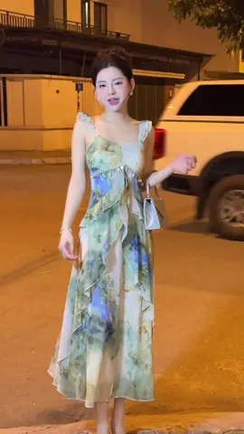 Thời tiết này nóng quá May mà có người mát mát như iem !!!#xuhuong 