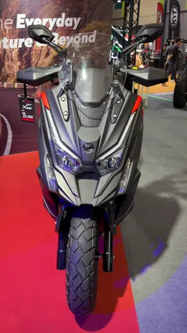 Modenas menambah satu lagi skuter jenama Kymco dalam jualannya iaitu Kymco DTX250. Harga jualan asas RM22,500. Esok boleh tengok di Malaysia Autoshow 2025. #malaysiaautoshow2025  #kymcodtx250  #bikerlife  #scooter  #moto  #modenas