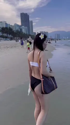 Nhuộm đen thành công 😆#danang 