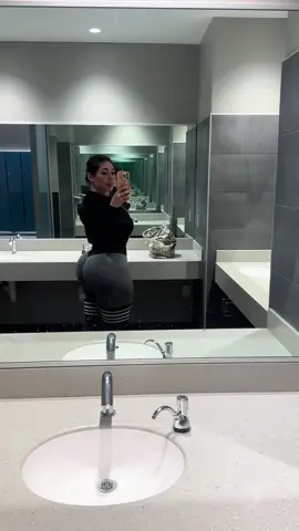 👀 