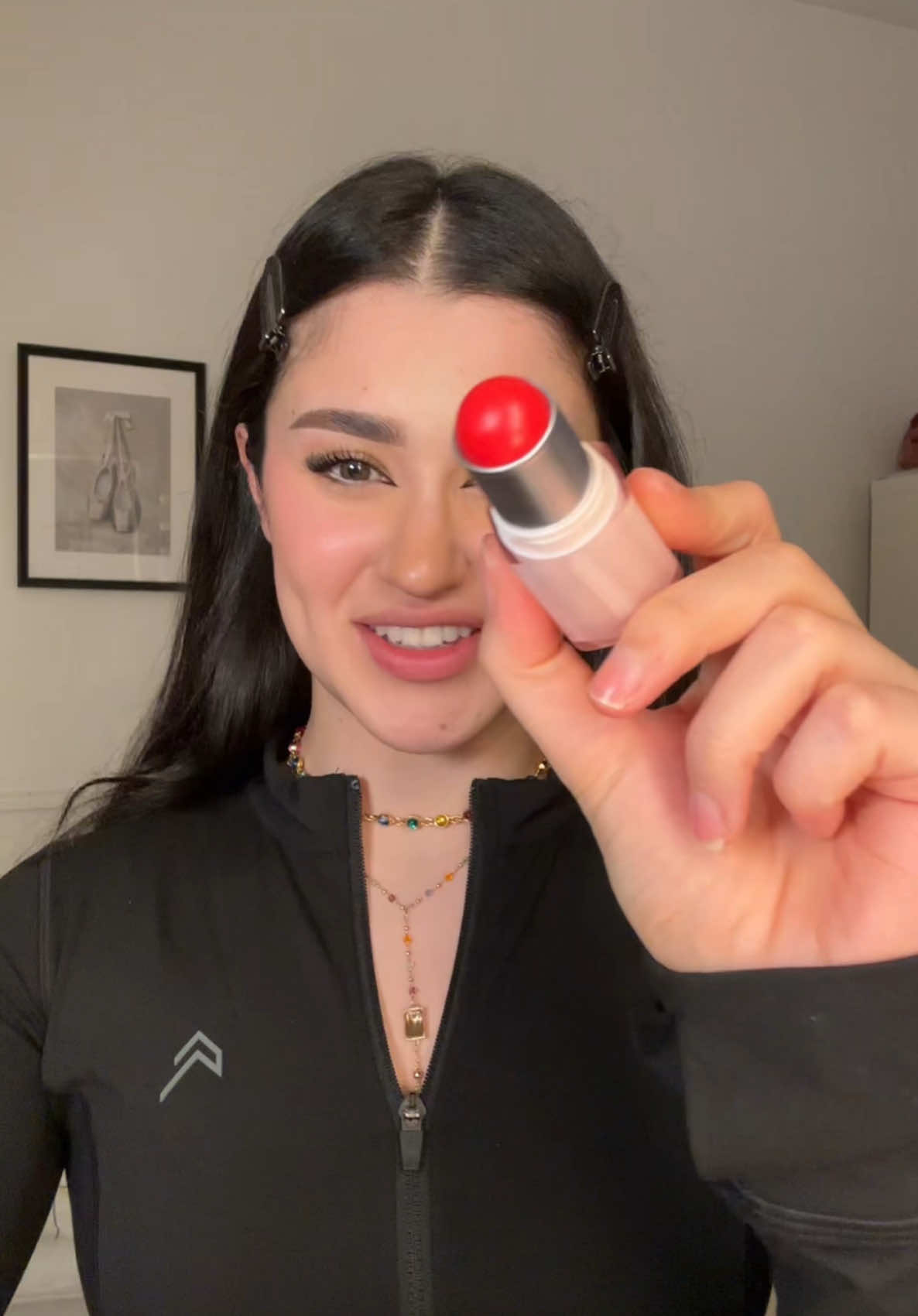 @SHEGLAM احلى لون بلشر وسهل الدمج حرفياً خياااااااال 🫳🏻❤️‍🔥 وش رايكم ؟  #SHEGLAM #SHEGLAMBlushstick #SHEGLAMBlush (Must-have)