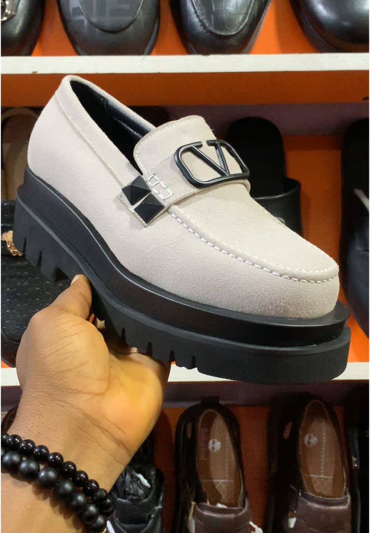 Call/whatsapp:07063590733 Price :50000 Sizes:40-46 Valentino shoes  #FootwearForSale #ShoeTok #ShoeSale #Sneakerheads #ShoesOfTikTok #FashionFinds #SneakerCulture #ShoeGoals #FootwearFashion #TrendingShoes #TikTokShop #OOTD (Outfit of the Day) #SneakerFreak #shoelover  #ShopTikTok #styleinspo #viralshoes #trendingkicks #tiktokmademebuyit #sneakerslove #kicksoftheday #unboxingvideo #unboxin #TikTokFashion #shoegame #dripcheck #styleinspo #footweargoals #viralshoes