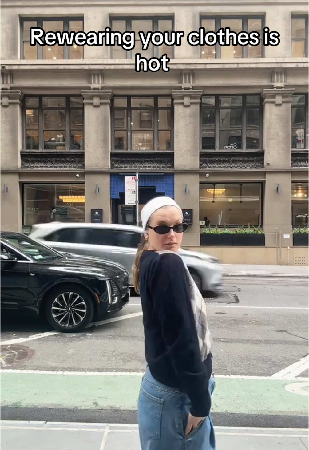 They are your favorite jeans for a reason!! @AGOLDE Ellis Jeans are the best thing I’ve ever invested in  ————————————— #nyctiktok #nyclife #nyc #fashion #fashiontiktok #workoutfit #corporategirlies #styling #jeansstyle #circularfashion #rewe #agolde #denim #denimyourway #denimstyle #fitcheck #ootdinspo #ootdfashion #ootds 