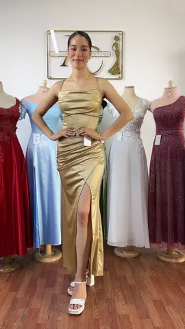 DORADO 🤎 S-M-L  Ubícanos en  📍 GALERÍA CENTRO GAMARRA  Piso 3; Tda: 358  Piso 5; Tda: 507i  Para Pedidos al  📲 927194267 🇵🇪🛍️ #vestidosirena #vestidos #tendencia #tendencia2025 #alessiacollection #nuevacoleccion #boda2025 #bodacivil #💍 #👰‍♀️🤵‍♂️💍 #tiendadevestidos 