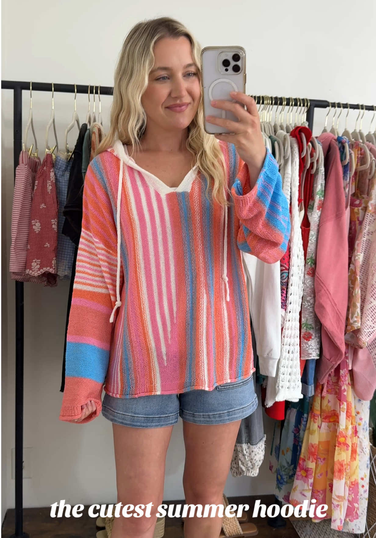 Obsessing with this colorful hoodie. Aren’t the colors so fun?! 🩷😍 #boutiqueoutfit #summeroutfit #summerstyle #hoodiestyle #