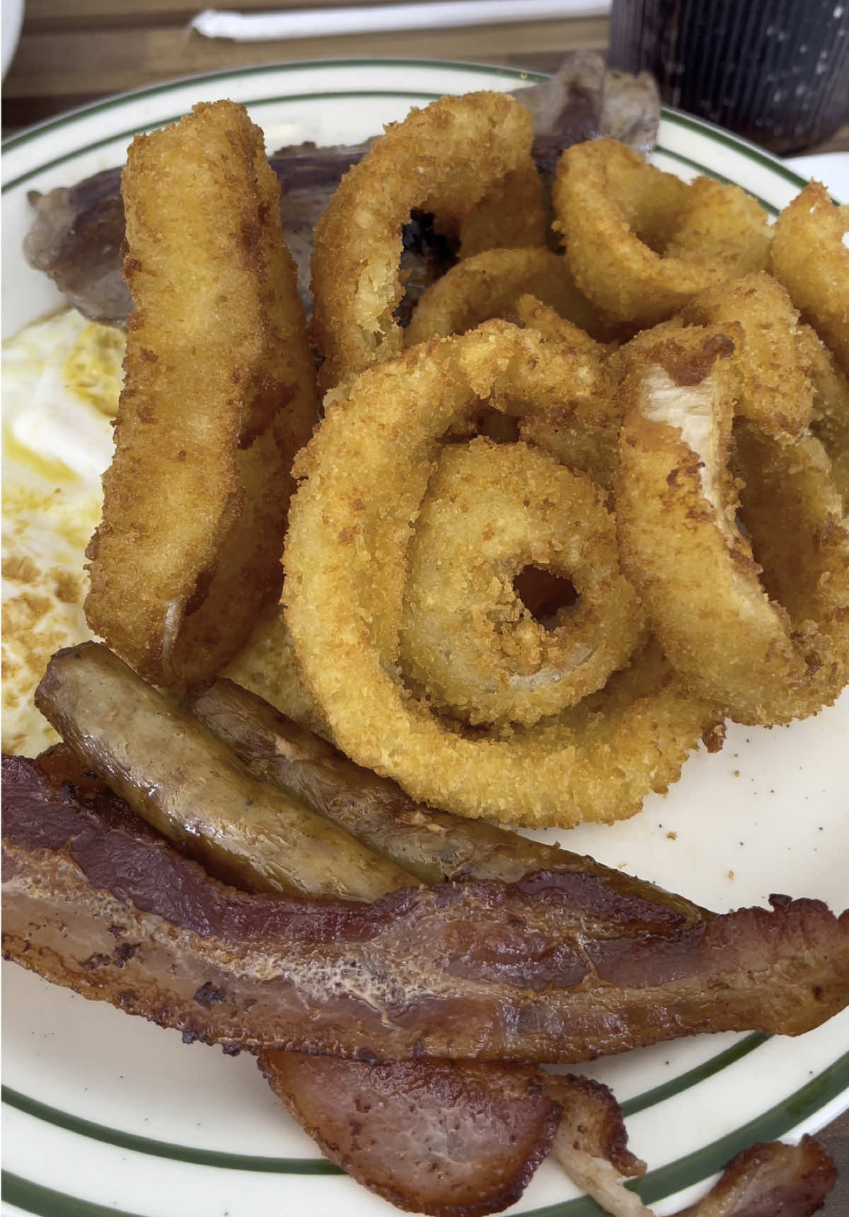 I influenced myself to go back to Norm’s again for their breakfast. Might’ve overdone it too 😩
