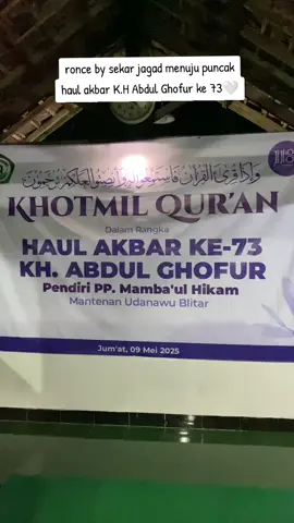 Alhamdulillah tunai sudah tugas kita menghias makom para auliya dan abah gus iqdam menuju puncak haul abar K.H.Abdul Ghofur ke 73🙏mugio khidmah kita membawa barokah🤲 #fyp  #sofwatulakhibbah  #buronkudus  #buronkudungpink  #stpusat  #stnyell  #gusiqdammuhammad  #sekarjagad  #haulakbarkhabdulghofurke73 #pondokmambaulhikamblitar 
