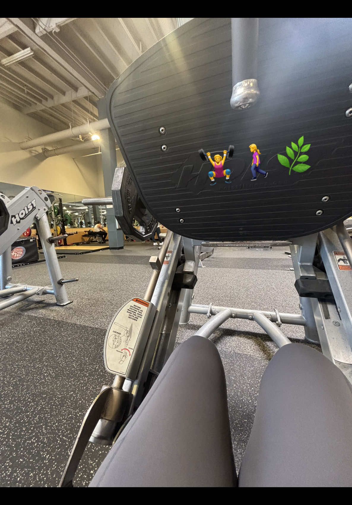 a lil walk + gym mini vlog :)                              #gym #walk #minivlog 