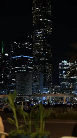🌃✨