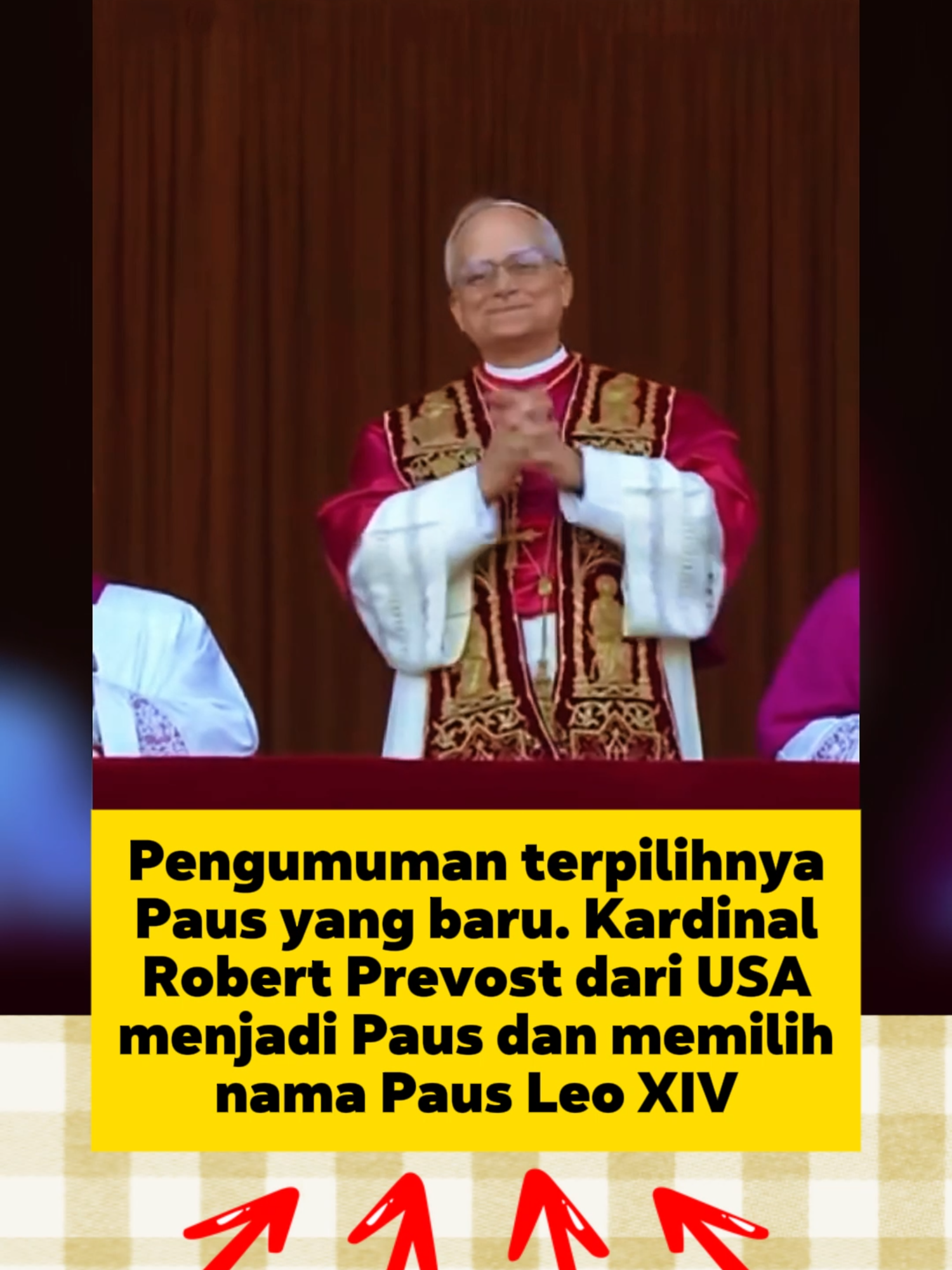 📣 Dunia menyambut pemimpin baru Gereja Katolik! Kardinal Robert Francis Prevost dari AS resmi diumumkan sebagai Paus ke-267 di Basilika Santo Petrus, Vatikan, pada Kamis (8/5/2025). Beliau memilih nama Paus Leo XIV, menjadi Paus pertama yang berasal dari Amerika Serikat. 🙏🇺🇸 Lahir di Chicago tahun 1955, beliau pernah menjabat sebagai Uskup Chiclayo di Peru (2015–2023) dan merupakan anggota Ordo St. Agustinus. Tanda terpilihnya beliau diumumkan dengan munculnya asap putih dari cerobong Kapel Sistina pada pukul 18.08 waktu Vatikan. Sebuah momen bersejarah bagi umat Katolik sedunia. ⛪🌍 #PausLeoXIV #PausBaru #Vatikan #RobertPrevost #Konklaf2025 #AsapPutih #BasilikaSantoPetrus #PausAmerikaPertama #GerejaKatolik #BeritaDunia #VaticanCity #Paus267 #PemimpinRohani #PausTerpilih #KabarBaik #AgamaKatolik #PemilihanPaus #ChicagoToVatican #UmatKatolik #BeritaViral