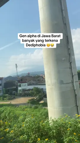 “Nurut sama orang tua atau pergi ke barak?” 😂 #jawabarat #KDM #gubernurjawabarat #jabar #jawabaratistimewa #dedimulyadi #kangdedimulyadi #genalpha 