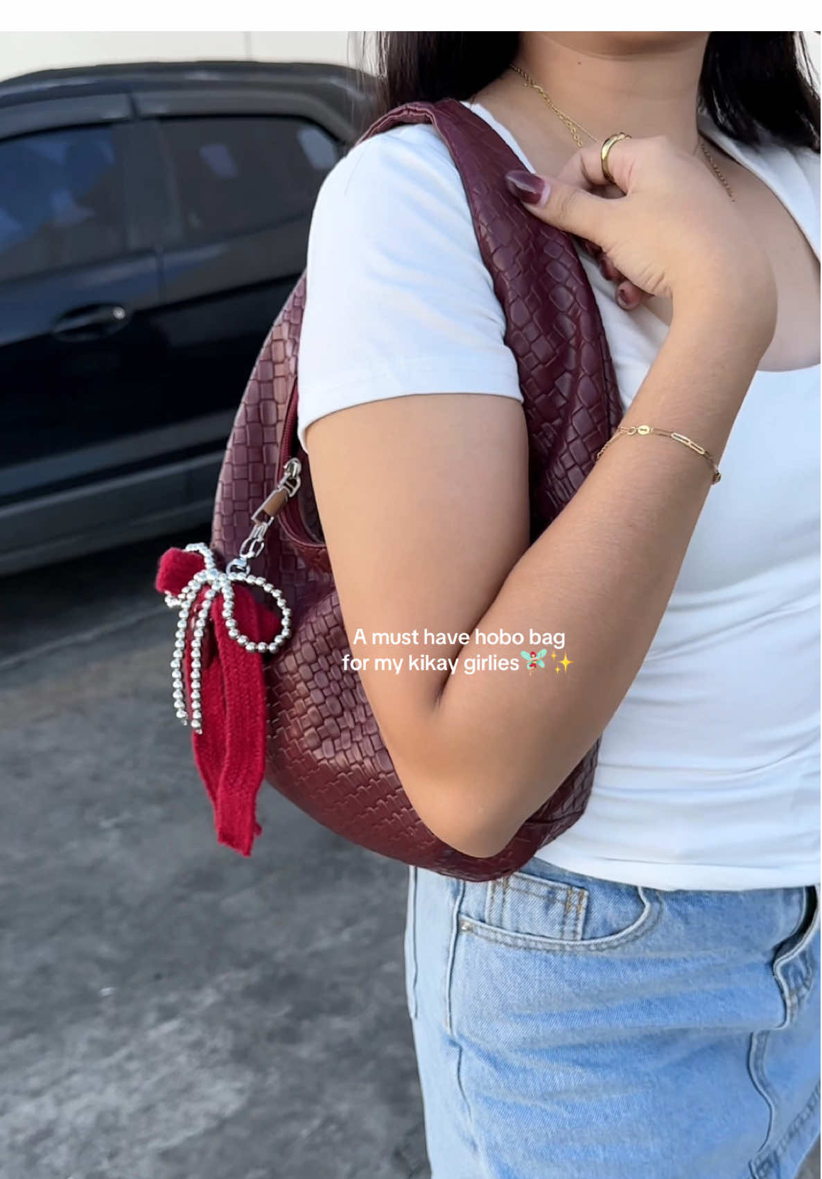 Habol sa sale girl✨🧚🏻‍♀️#hobobag #wovenbag #kikaybag #maroonbag #smallbag #minibag #kilikilibag 