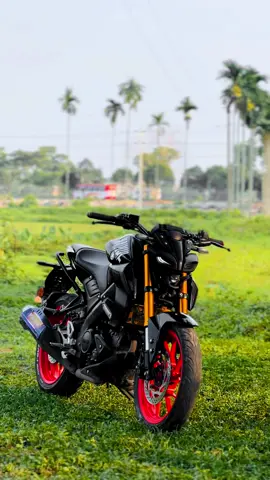 ❤️‍🩹🖤#CapCut #foryoupage #foryou #yamaha #mt15 #blackit_berry 
