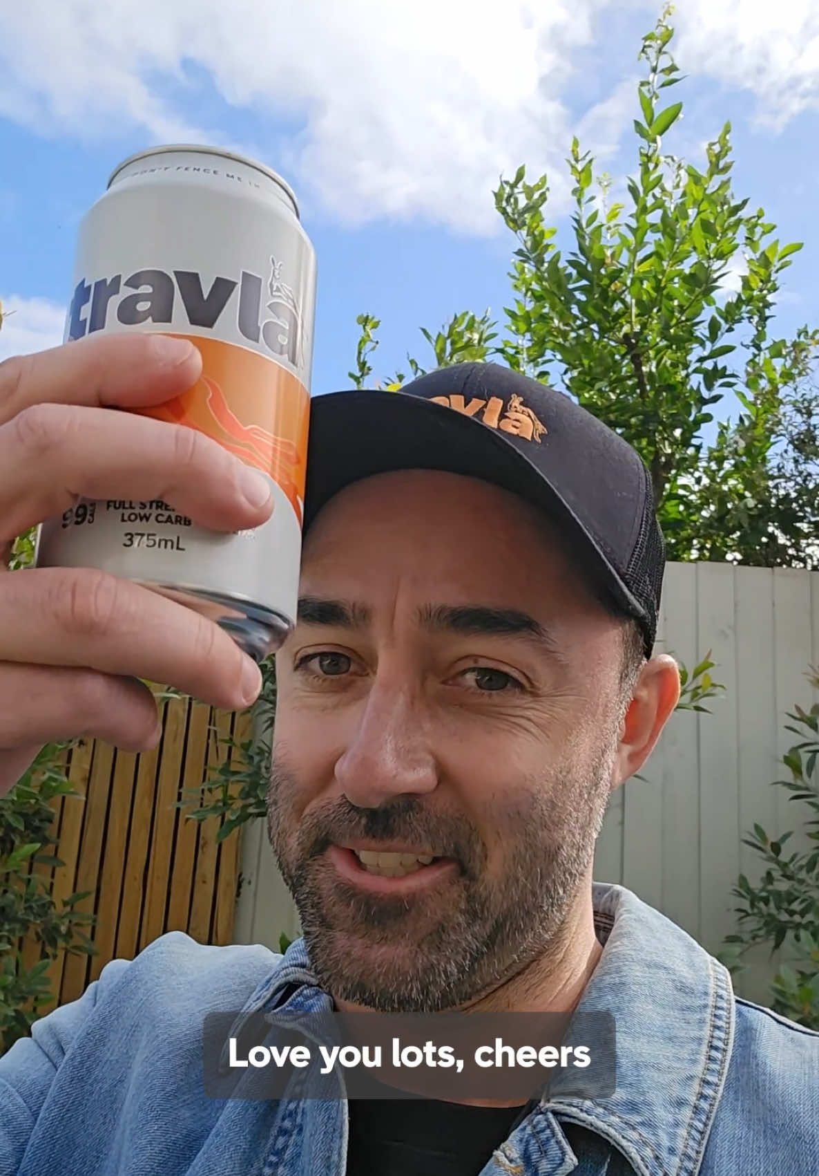 Be good to your mum this weekend (and everyday) #makegoodchoices #cheersmum #australia #countrylife #dontfencemein #travlabeer #travla #letsgo #australianowned #mothersday #happymothersday #mums @Andy Allen @MATTS EXPLORE LIFE @RCR Olly @Jimmy Prymal 
