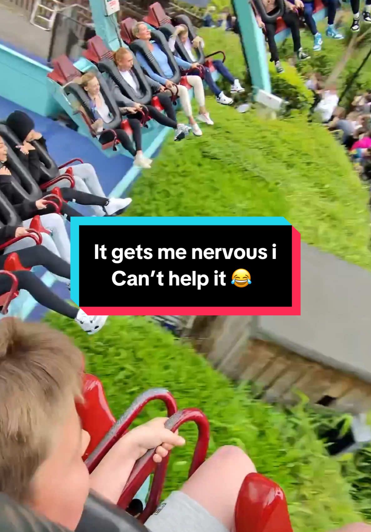 Vortex always gets me nervous because of this reason surely I’m not the only one???🤔 #rush #thorpepark  #ride #themepark #fyp #viral_video_tiktok 