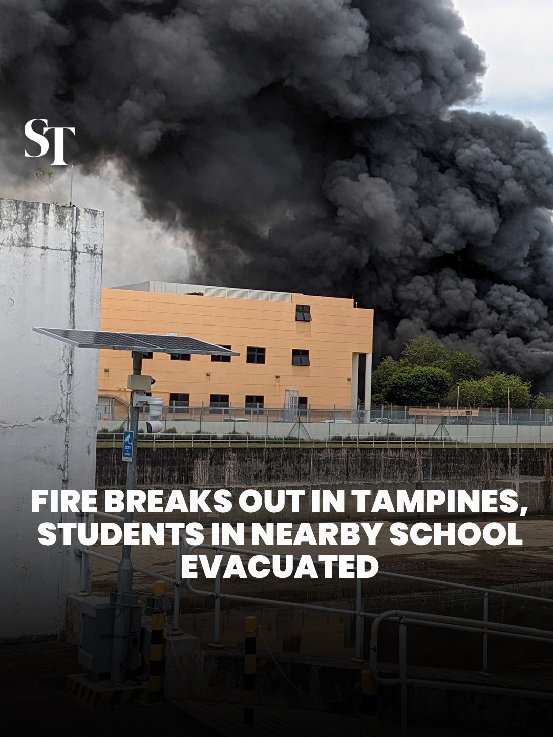 A fire has broken out at an industrial building in 18 Tampines Street 92. Students from the nearby Middleton International School were seen evacuating. #sgnews #Tampines #fire #Singapore