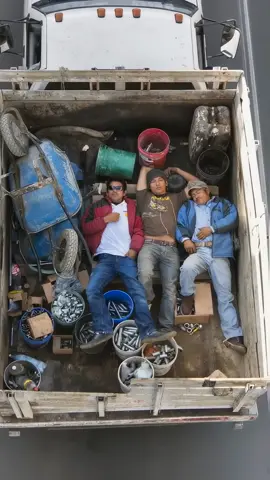 When the World is Loud, But You Sleep Anyway #shorts  #sleepvibes   #TruckerNap #ChillMoments #RawLife 