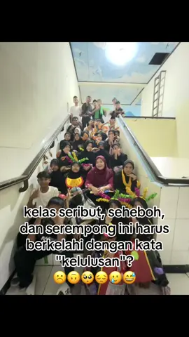 2 bulan lagi🥺?#fyp #foryou #bentarlagilulus #moots #kontenkelas